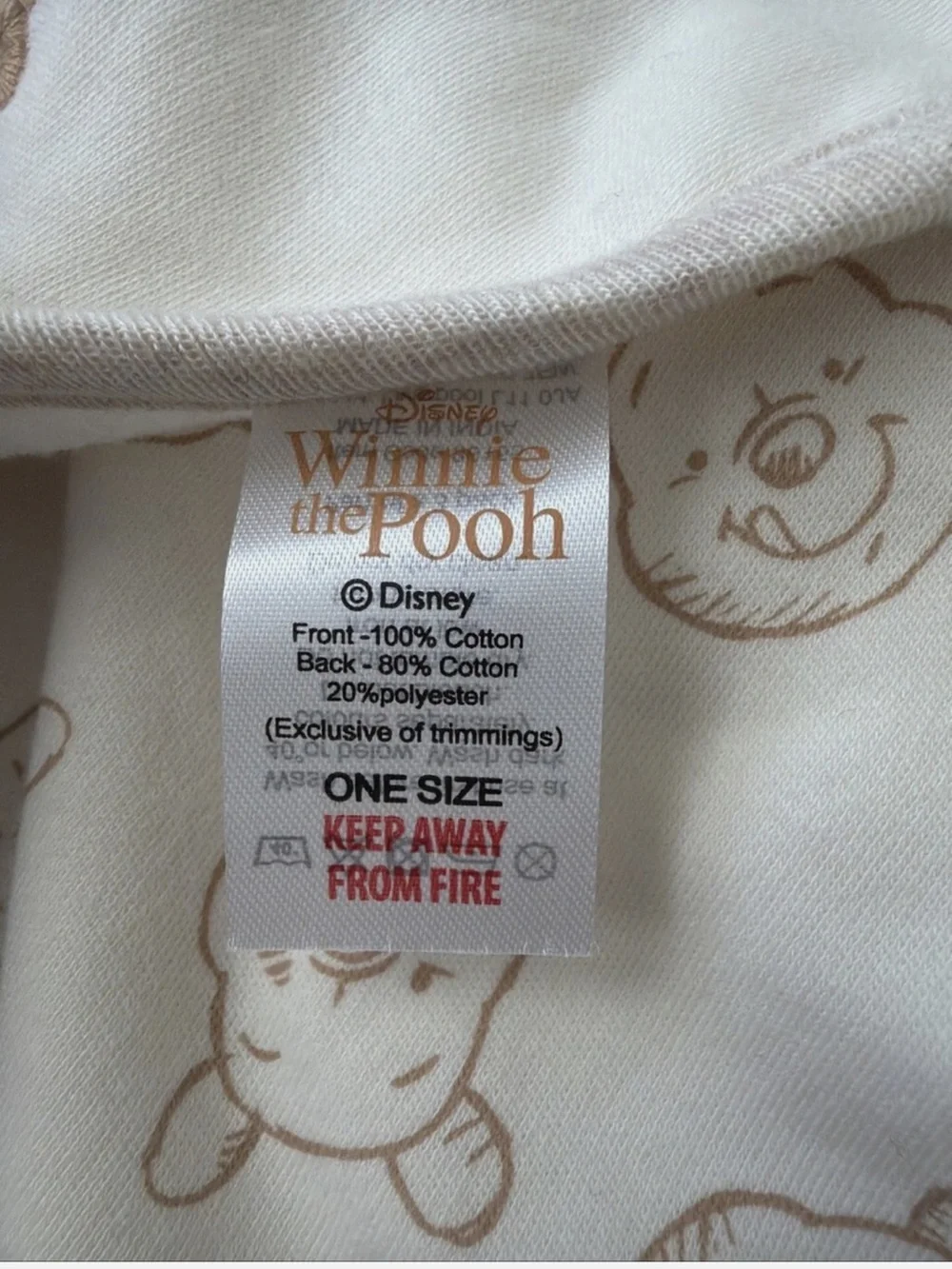 NWOT Disney Baby Winnie the Pooh Beige & White Baby Bib Set